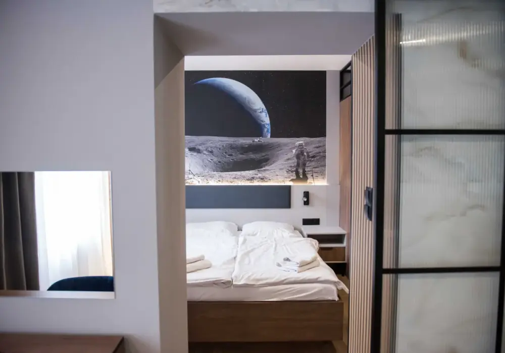 Apartament typu deluxe co to znaczy – poznaj luksusowe cechy i usługi