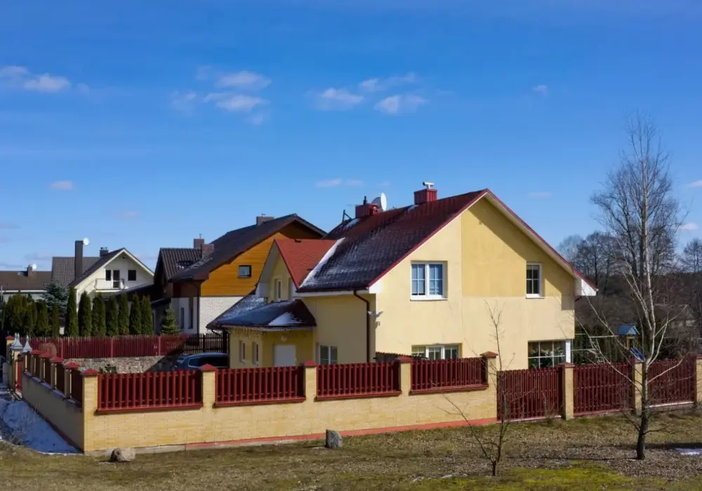Kiedy nie trzeba płacić podatku od nieruchomości? Sprawdź, kto jest zwolniony