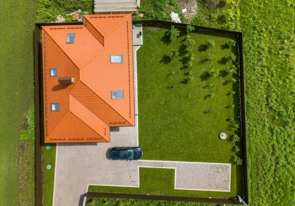 Ile kosztuje dzierżawa działki budowlanej? Sprawdź ceny w Polsce