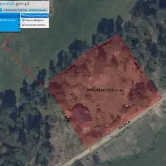 Jak sprawdzić powierzchnię działki? Na ekranie geoportal.gov.pl widoczna jest mapa z zaznaczoną działką o powierzchni 3413,44 m².