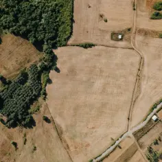 Jak oszacować wartość działki i uniknąć kosztownych błędów