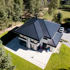 Ile kosztuje zrobienie wjazdu na działkę? Sprawdź ukryte wydatki
