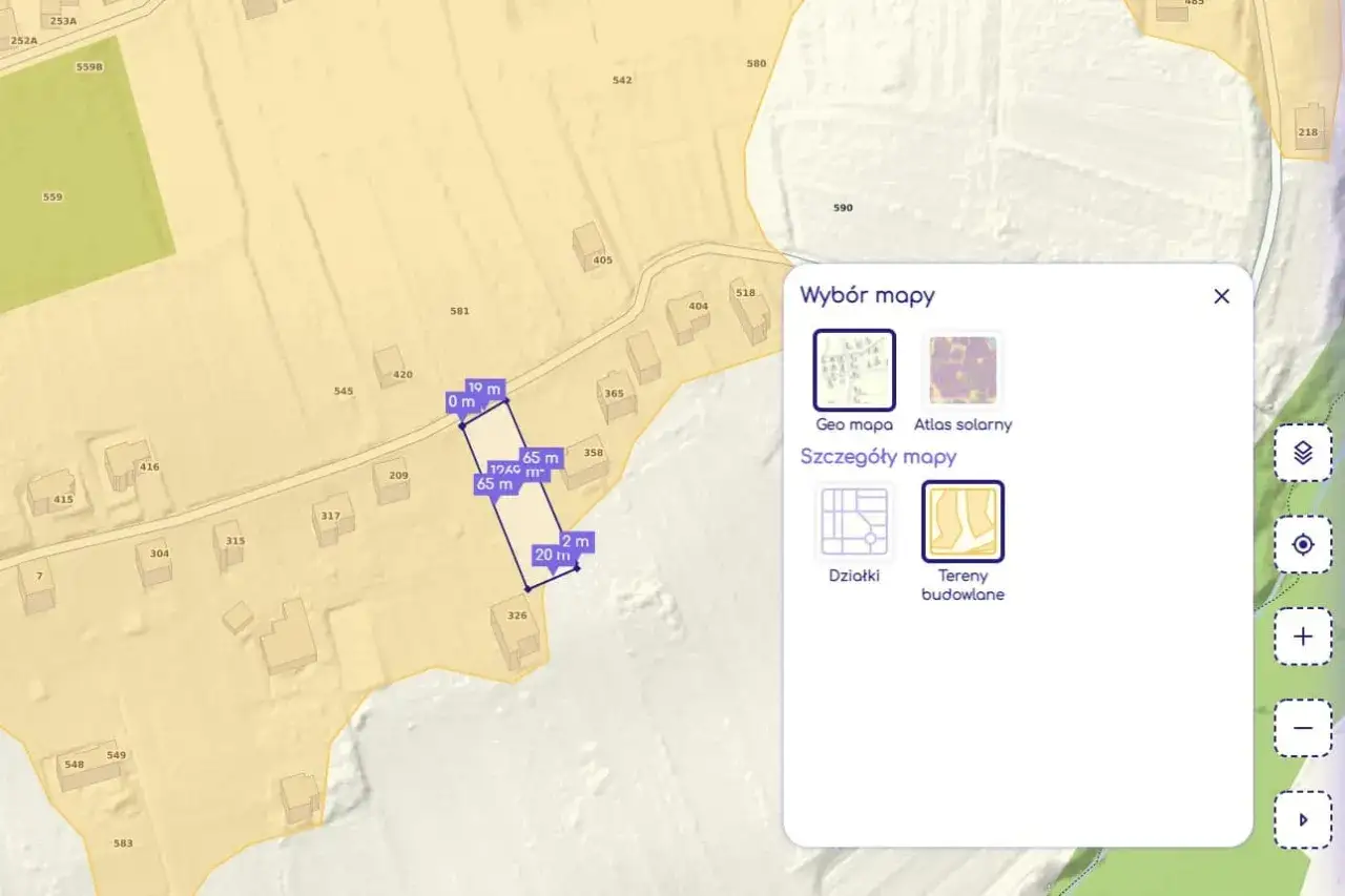 Mapa działki z wymiarami i powierzchnią, okno wyboru mapy z opcjami 
